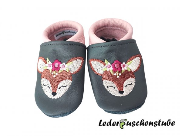 Lederpuschen anthrazit-rosa Boho Reh (braun-creme-schwarz, Blumen bordeauxe-rosa-altrosa)